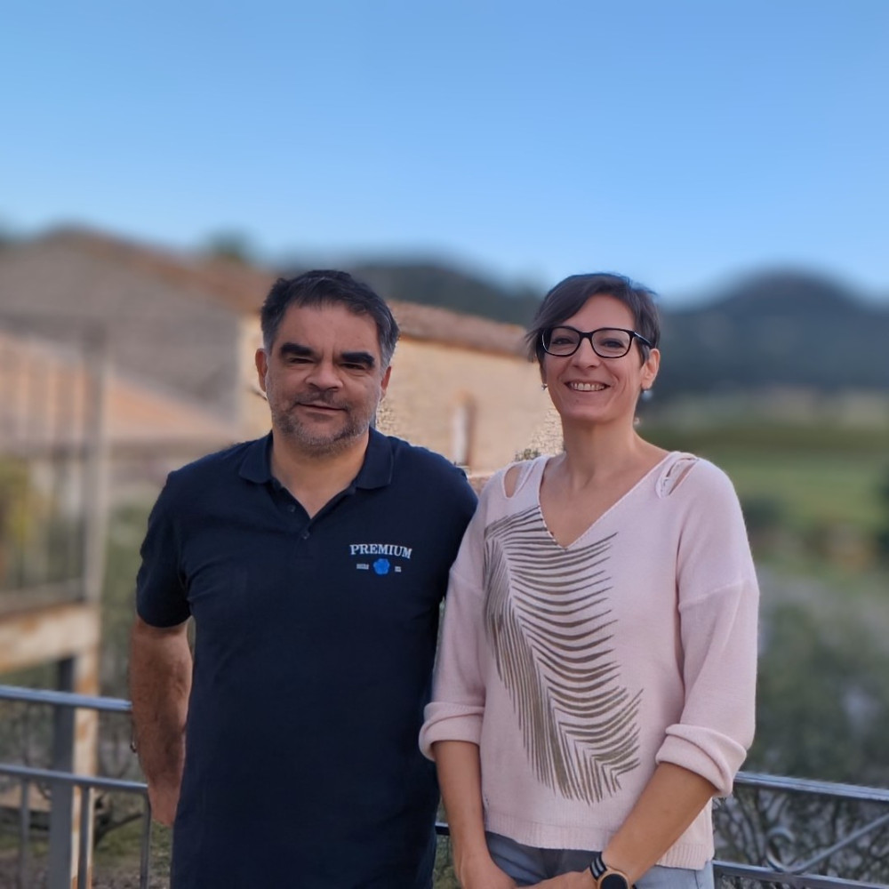 Nous vous accueillons au Mas de Roux pour vos séjours de groupe, repas de groupe et notre epicerie locale